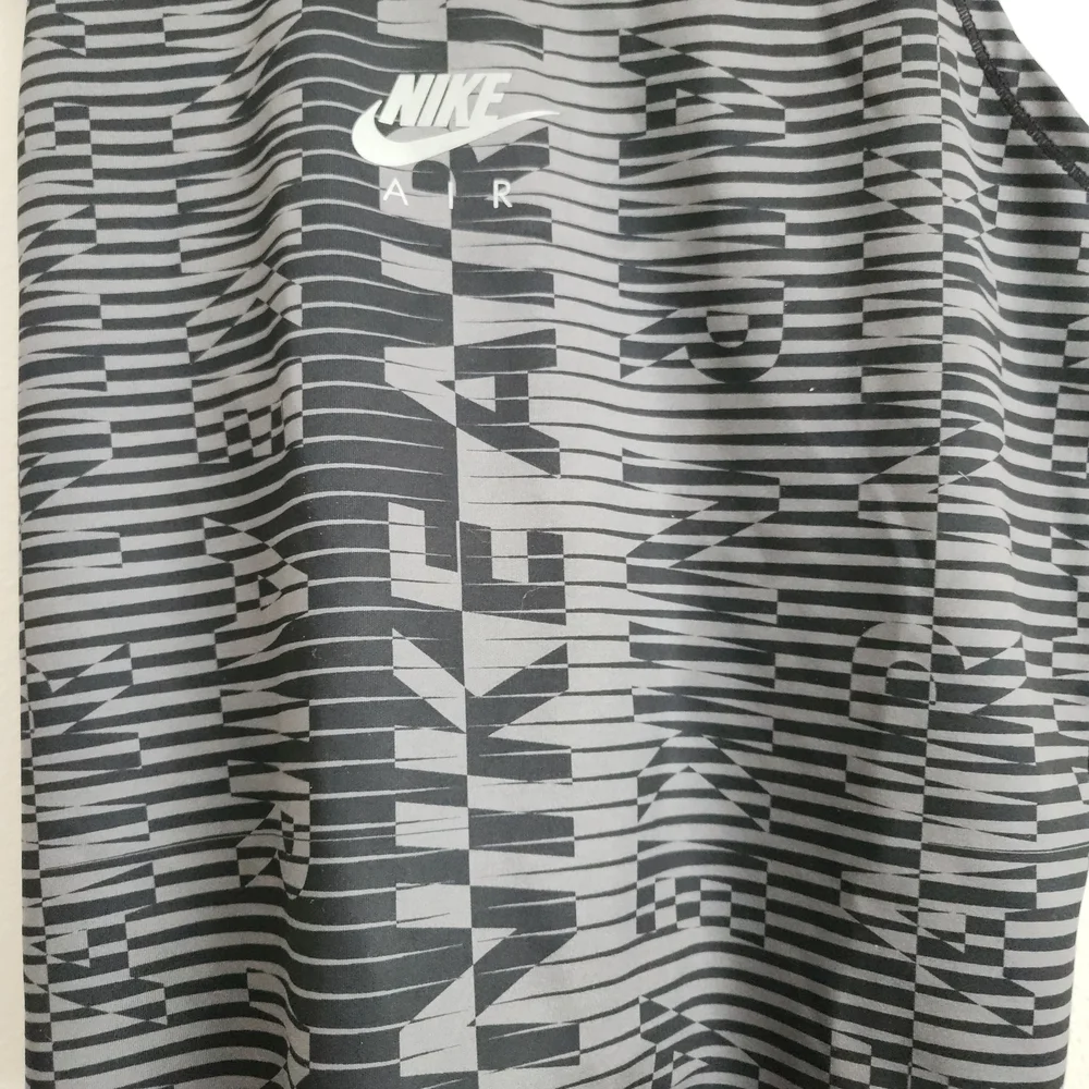 Nike Air Dri-FIT Tank Top Gray Black Geometric Print Size S